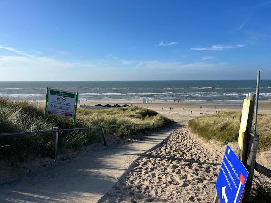 Zon, Zee & Zo - Comfortabel Vakantiehuis Op Loopafstand Strand & Centrum 에크몬드안지 외부 사진